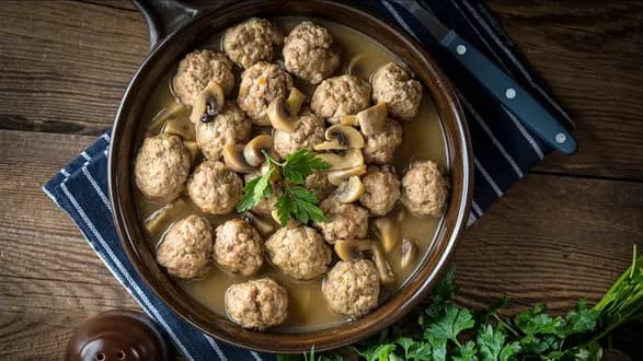 Przepis na pulpety w sosie pieczarkowym