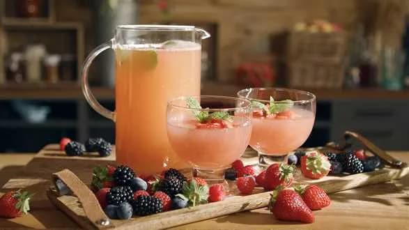 Rabarbarowy kisiel na bazie napoju żniwnego