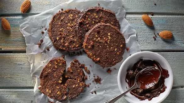 Kruche ciastka kakaowo-migdałowe