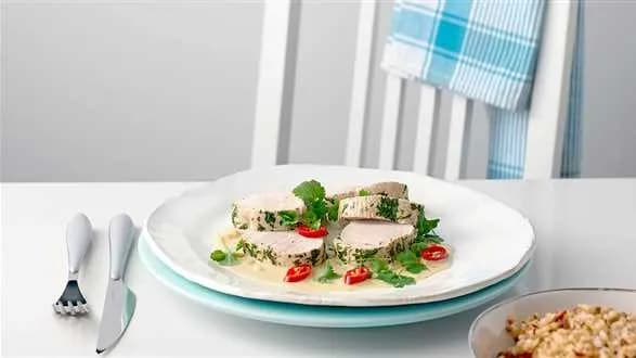 Pierś indyka z kaszą jęczmienną i sosem curry