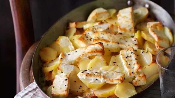 Tartichèvre (gratin z ziemniaków z kozim serem)