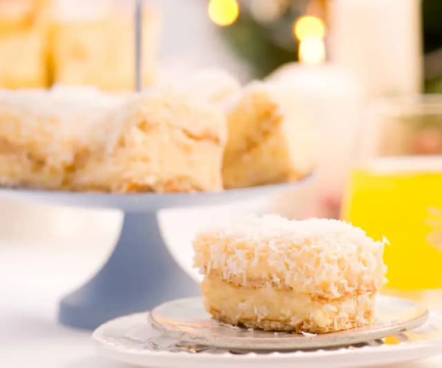 Przepis na ciasto Rafaello w Thermomixie - łatwe i pyszne słodkości Przepis na ciasto Rafaello w Thermomixie - łatwe i pyszne słodkości